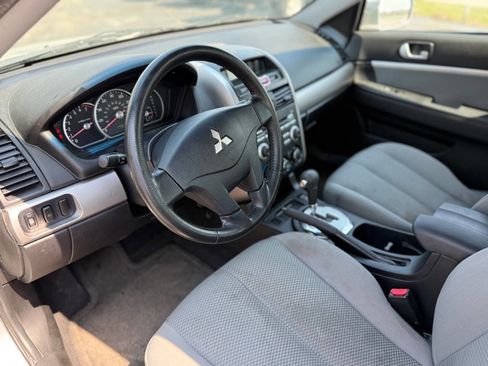 Used 2008 Mitsubishi Galant ES image 19
