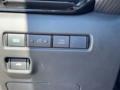 New 2025 Nissan Sentra SV w/ SV Premium Package image 27