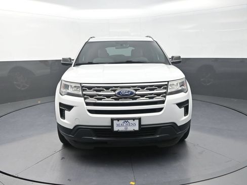 Used 2018 Ford Explorer 4WD w/ Class II Trailer Tow Package image 2