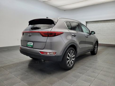 Used 2017 Kia Sportage EX w/ EX Technology Package image 9