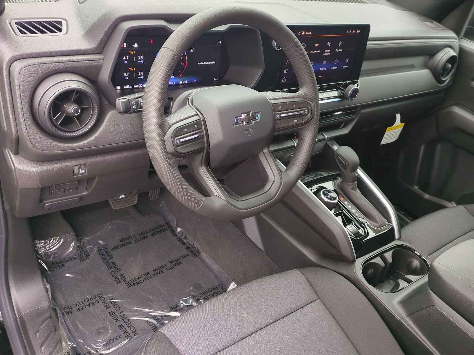 New 2026 Chevrolet Colorado Trail Boss w/ Midnight Edition AWD/4WD image 12