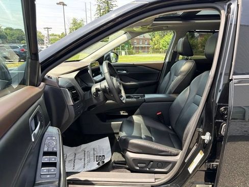 Used 2022 Nissan Rogue SL w/ SL Premium Package AWD/4WD image 13