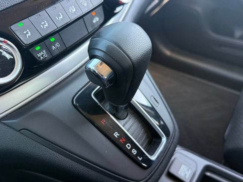Used 2016 Honda CR-V SE image 18