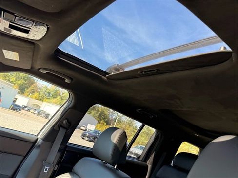 Used 2025 Hyundai Santa Fe Calligraphy image 12