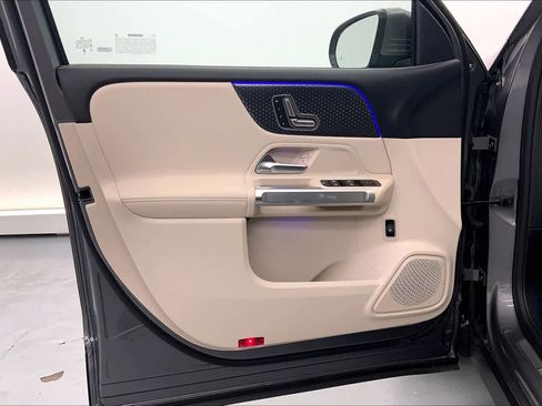 New 2026 Mercedes-Benz GLB 250 image 20