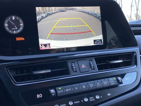 Used 2022 Lexus ES 350 image 34