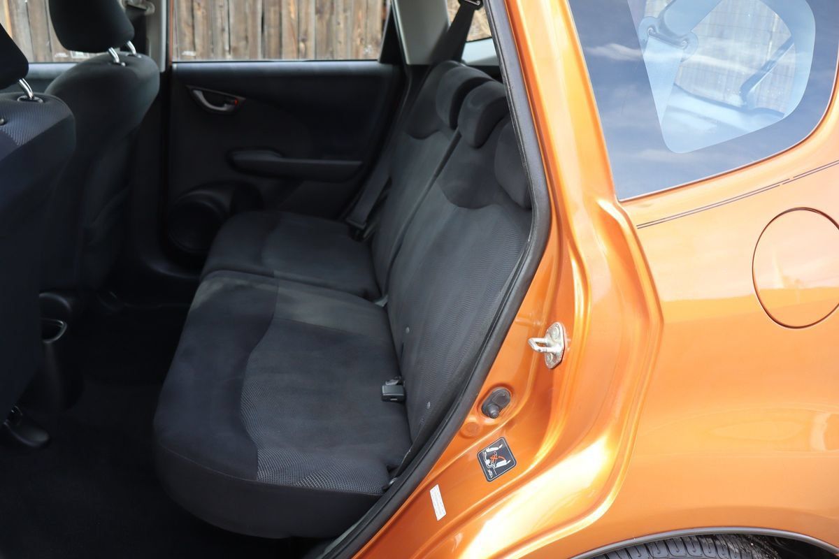 Used 2010 Honda Fit Sport image 20