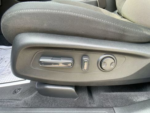 Used 2024 Honda CR-V EX image 13