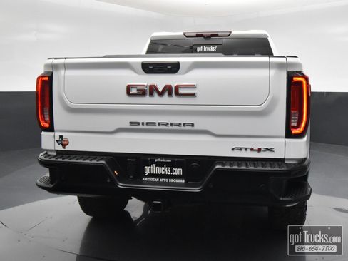 Used 2024 GMC Sierra 1500 AT4X AWD/4WD image 6