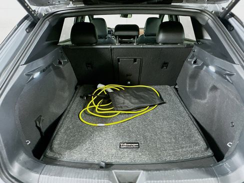 Used 2022 Volkswagen ID.4 Pro S image 27