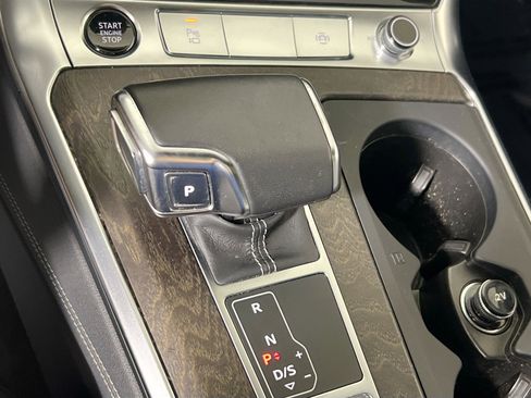 Used 2022 Audi A6 Premium Plus image 17