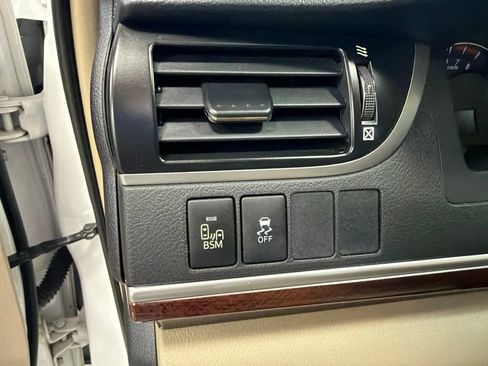 Used 2013 Toyota Camry XLE FWD image 20