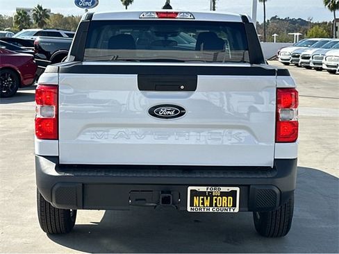 New 2025 Ford Maverick XLT w/ XLT Luxury Package image 5