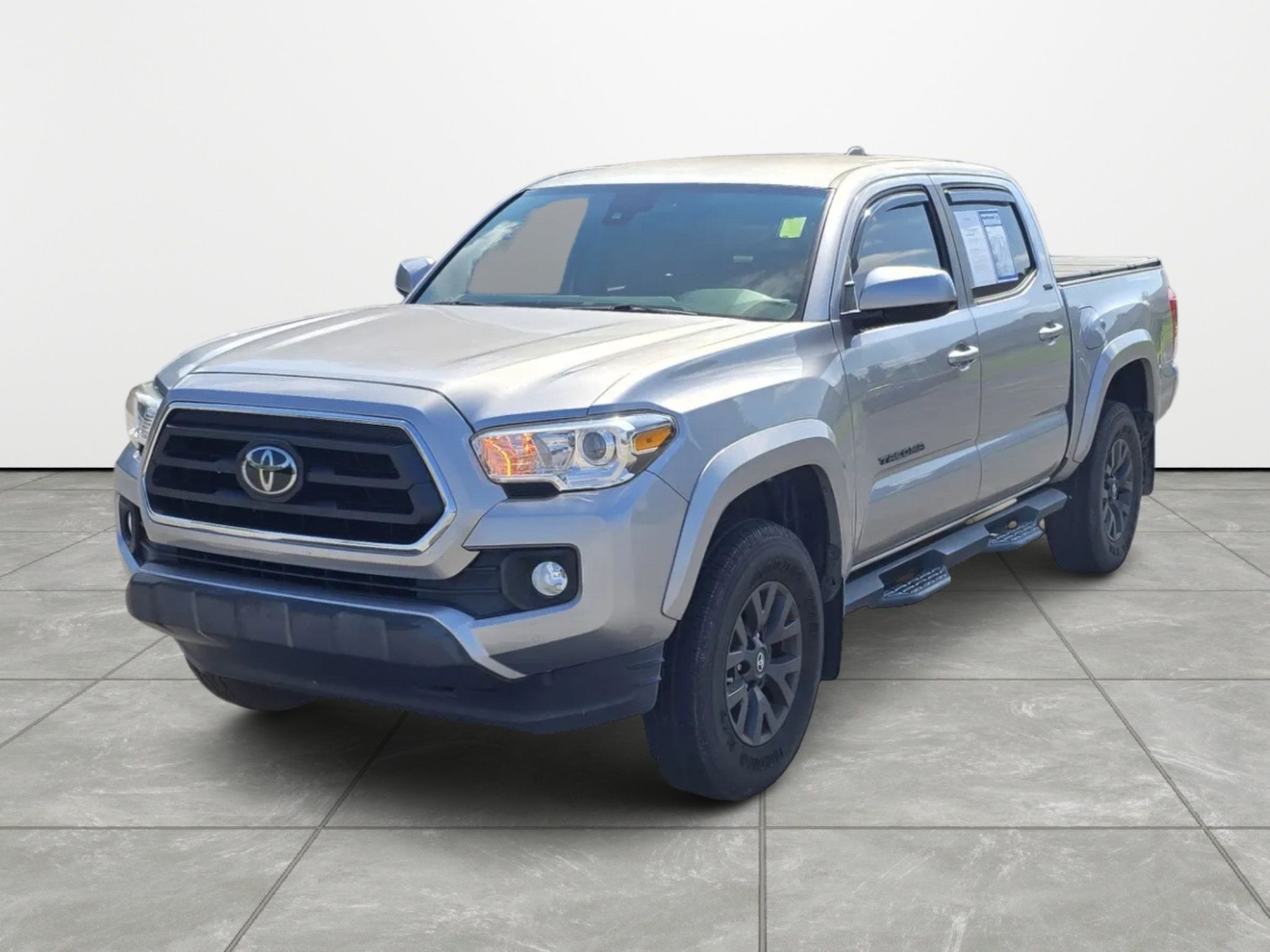 Used 2021 Toyota Tacoma SR5 RWD image 8
