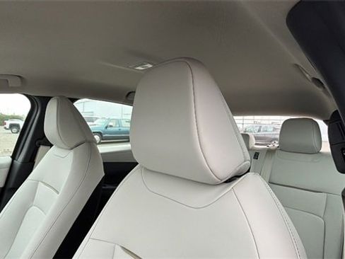 New 2026 Nissan Leaf SV+ image 22