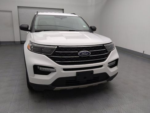 Used 2020 Ford Explorer XLT w/ Equipment Group 202A image 14