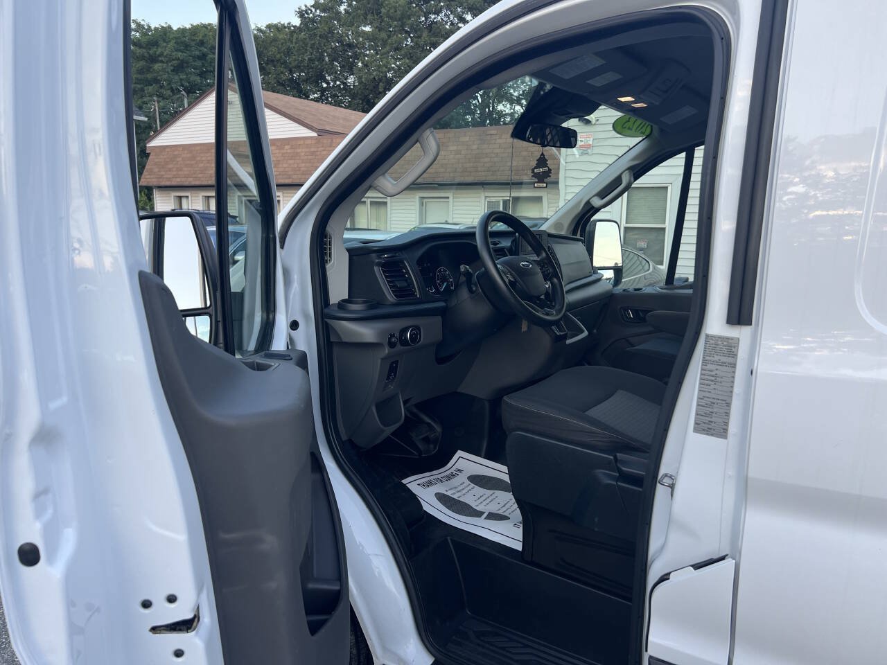 Used 2023 Ford Transit 250 Low Roof w/ Exterior Upgrade Package RWD image 18