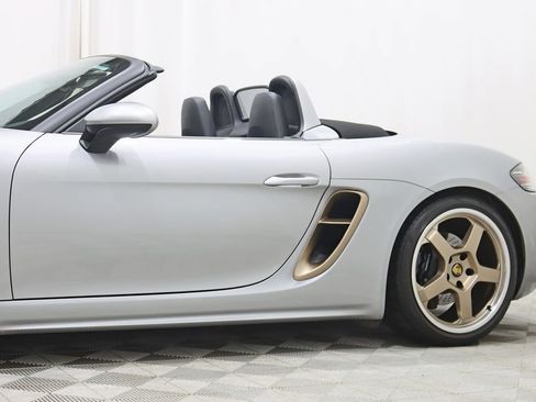 Used 2022 Porsche 718 Boxster RWD image 5
