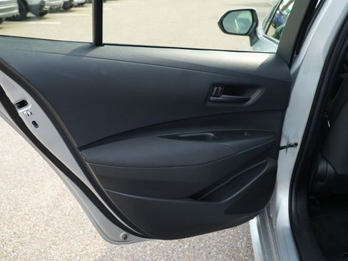 Used 2023 Toyota Corolla LE FWD image 15