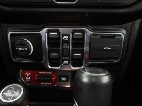 Used 2022 Jeep Wrangler Unlimited Rubicon 4xe w/ Cold Weather Group image 26