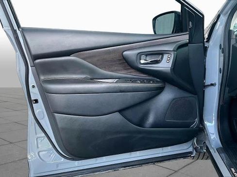 Certified 2023 Nissan Murano Platinum w/ Cargo Package FWD image 22