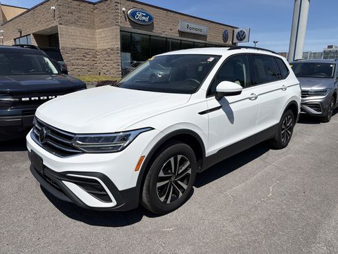 Used 2024 Volkswagen Tiguan S AWD/4WD image 4