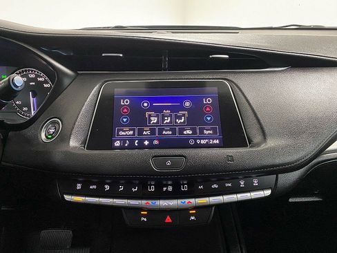 Used 2020 Cadillac XT4 Premium Luxury w/ Driver Awareness Package image 19