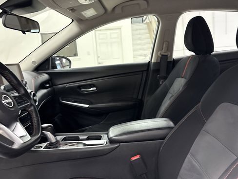 Used 2024 Nissan Sentra SR image 4