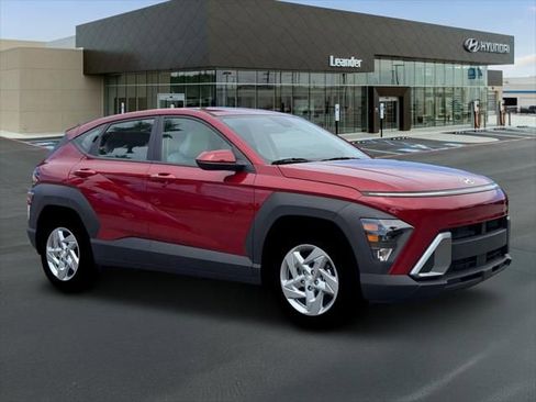 New 2026 Hyundai Kona SE image 10