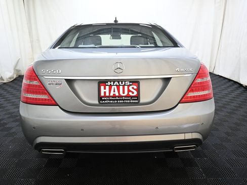 Used 2010 Mercedes-Benz S 550 4MATIC image 13