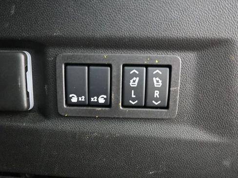 Used 2025 Chevrolet Tahoe Premier w/ Sun And Tow Package AWD/4WD image 37