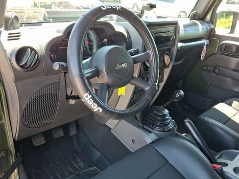 Used 2009 Jeep Wrangler X AWD/4WD image 8