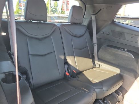 Used 2020 Cadillac XT6 Premium Luxury image 21