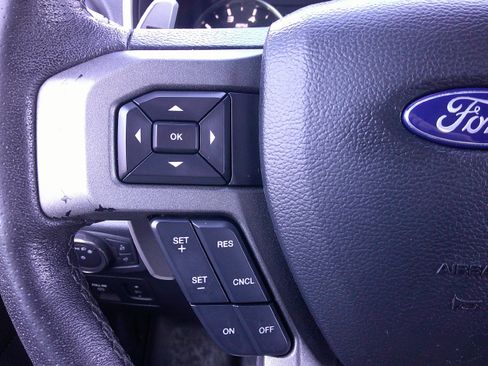 Certified 2019 Ford F150 Raptor w/ Equipment Group 801A Mid image 21