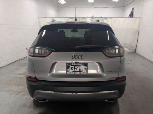 Used 2019 Jeep Cherokee Limited AWD/4WD image 8