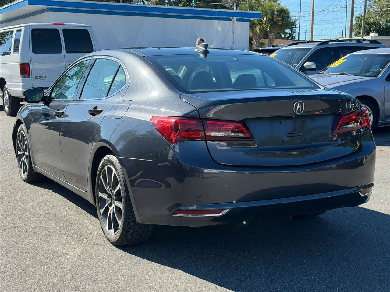 Used 2016 Acura TLX w/ Technology Package FWD image 11