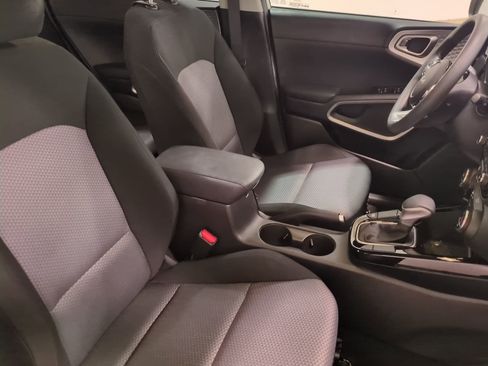 Certified 2023 Kia Soul S image 11