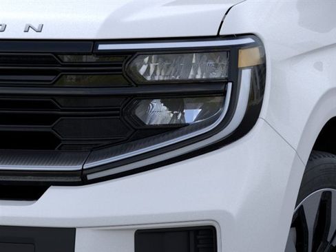New 2026 Ford Expedition Max Platinum w/ Driver's Package AWD/4WD image 18