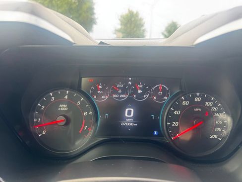 Used 2018 Chevrolet Camaro SS RWD image 15