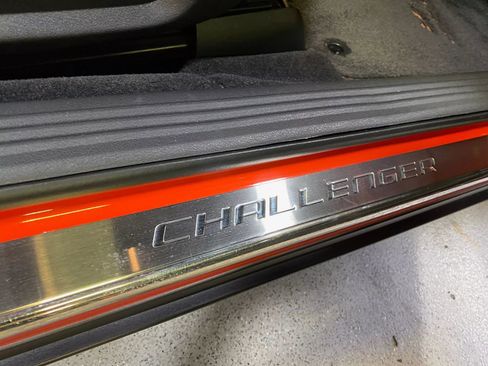 Used 2009 Dodge Challenger SRT8 w/ SRT Option Group II image 22