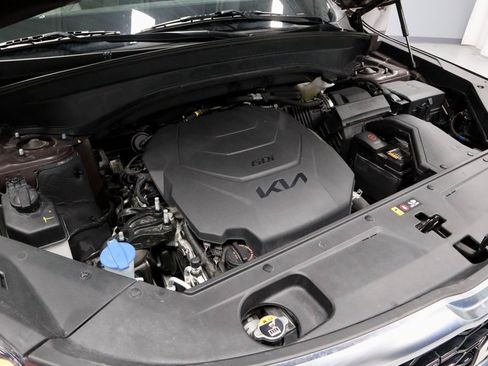 Used 2022 Kia Telluride SX image 16