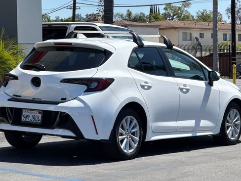 Certified 2025 Toyota Corolla SE image 5