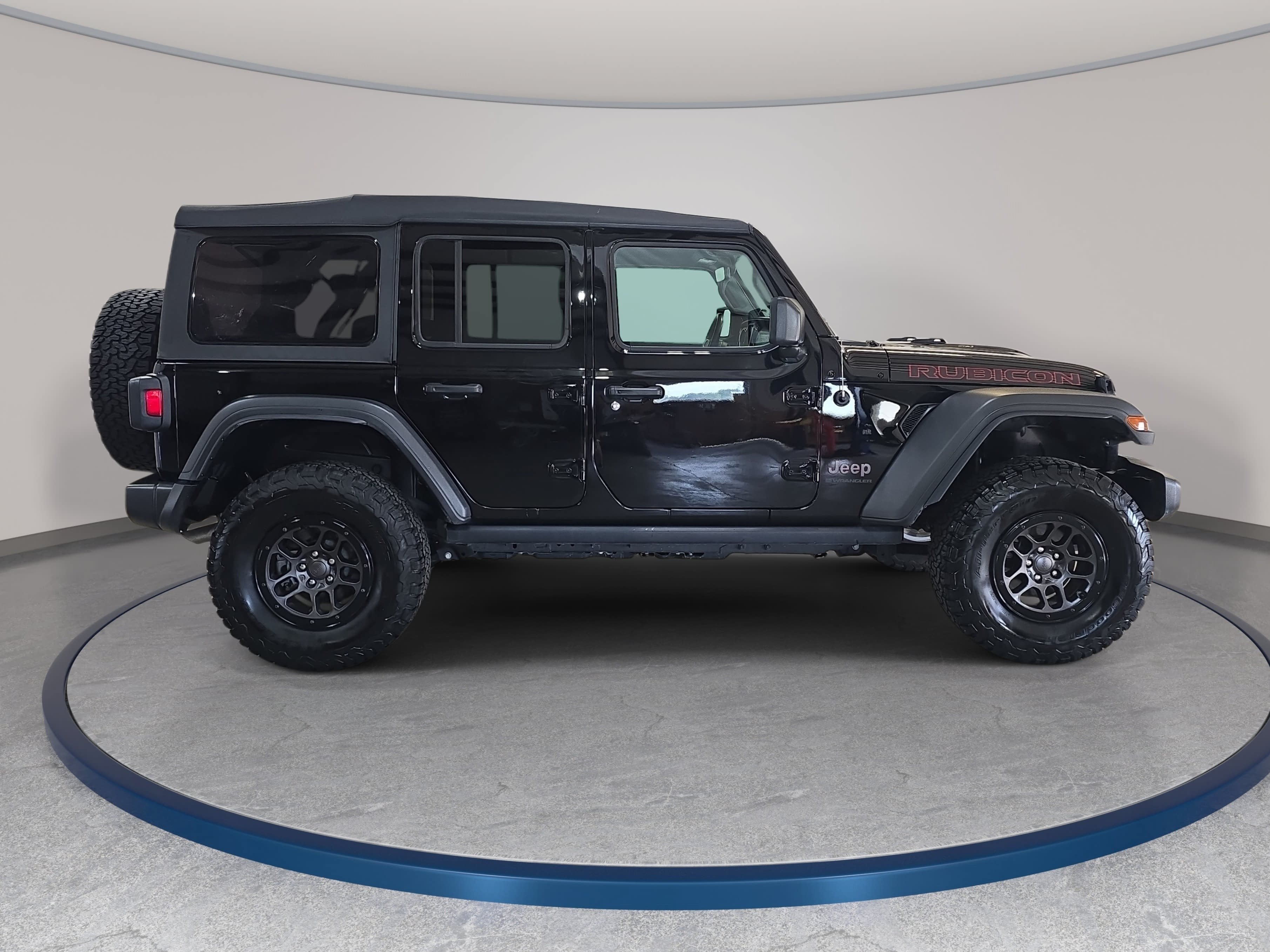 Used 2023 Jeep Wrangler Unlimited Rubicon w/ Xtreme 35 Tire Package AWD/4WD image 5
