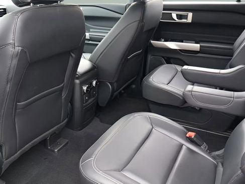 Used 2023 Ford Explorer XLT w/ Equipment Group 202A image 16