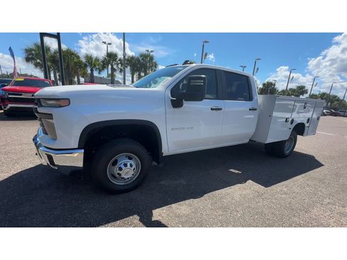New 2025 Chevrolet Silverado 3500 W/T w/ WT Convenience Package image 6