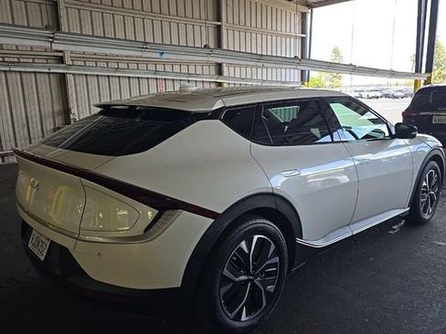 Used 2023 Kia EV6 Light RWD image 3