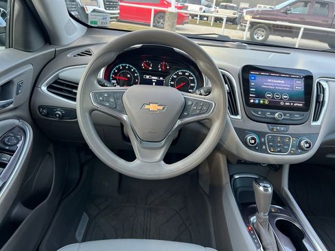 Certified 2020 Chevrolet Malibu LT image 17