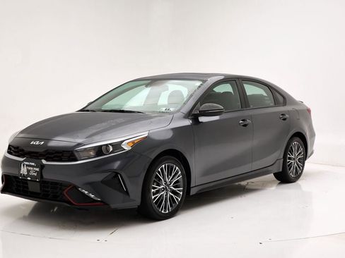 Used 2024 Kia Forte GT-Line w/ GT-Line Premium Package image 5