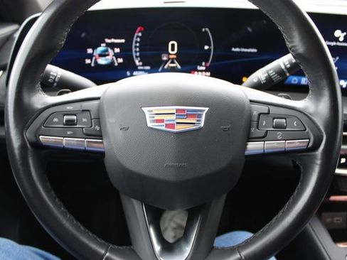 Used 2024 Cadillac XT4 Premium Luxury FWD image 23