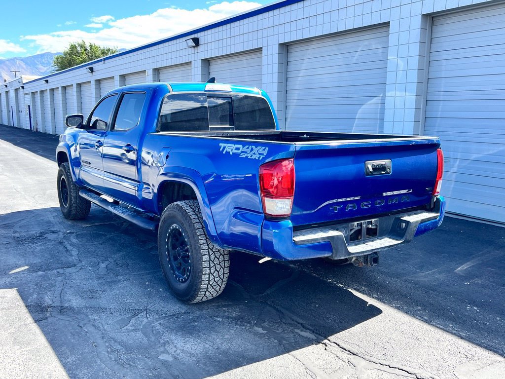 Used 2017 Toyota Tacoma 4x4 Double Cab image 5